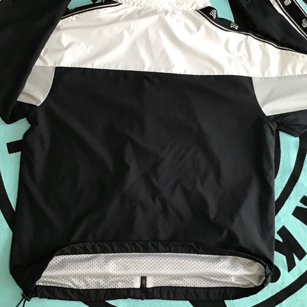 NEW VS PINK Colorblock Windbreaker XS/S RARE - Picture 6 of 11